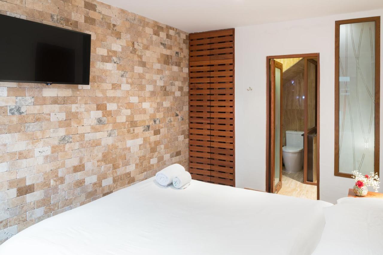 Casa Del Balcon Hotel บาญอส ภายนอก รูปภาพ