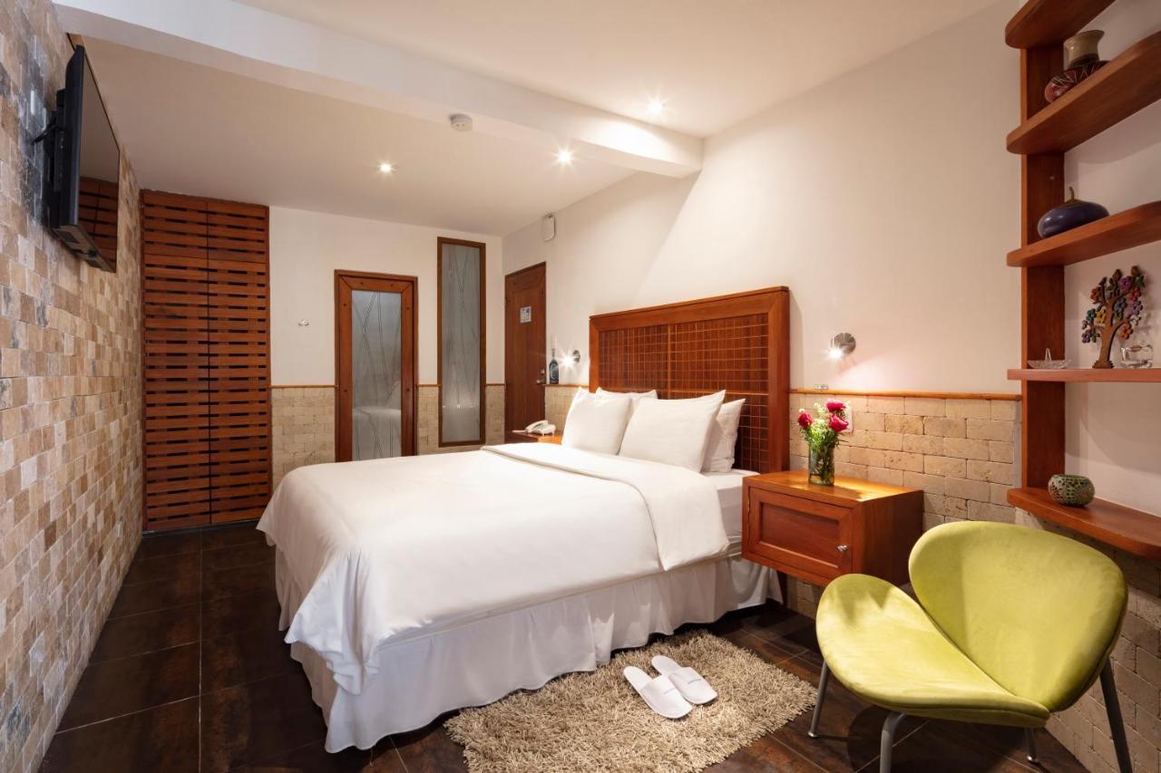 Casa Del Balcon Hotel บาญอส ภายนอก รูปภาพ